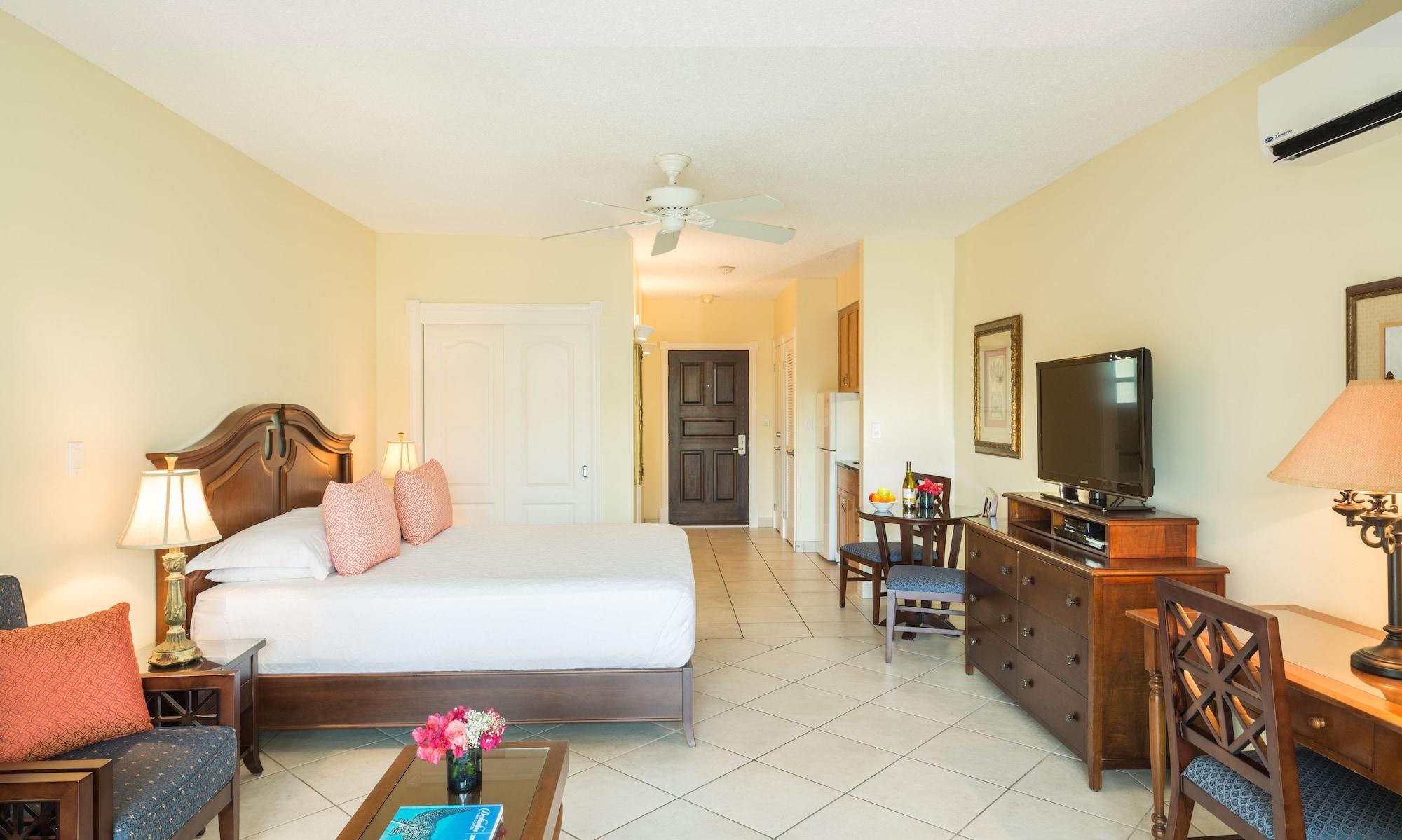 Royal West Indies Grace Bay Exterior foto
