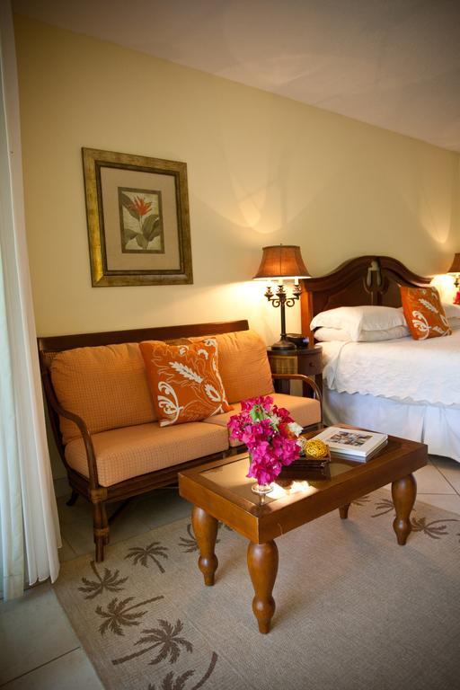 Royal West Indies Grace Bay Exterior foto