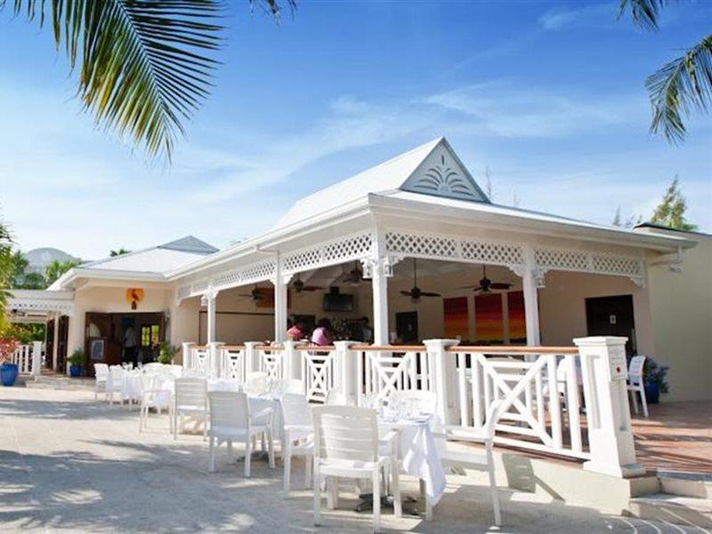 Royal West Indies Grace Bay Exterior foto