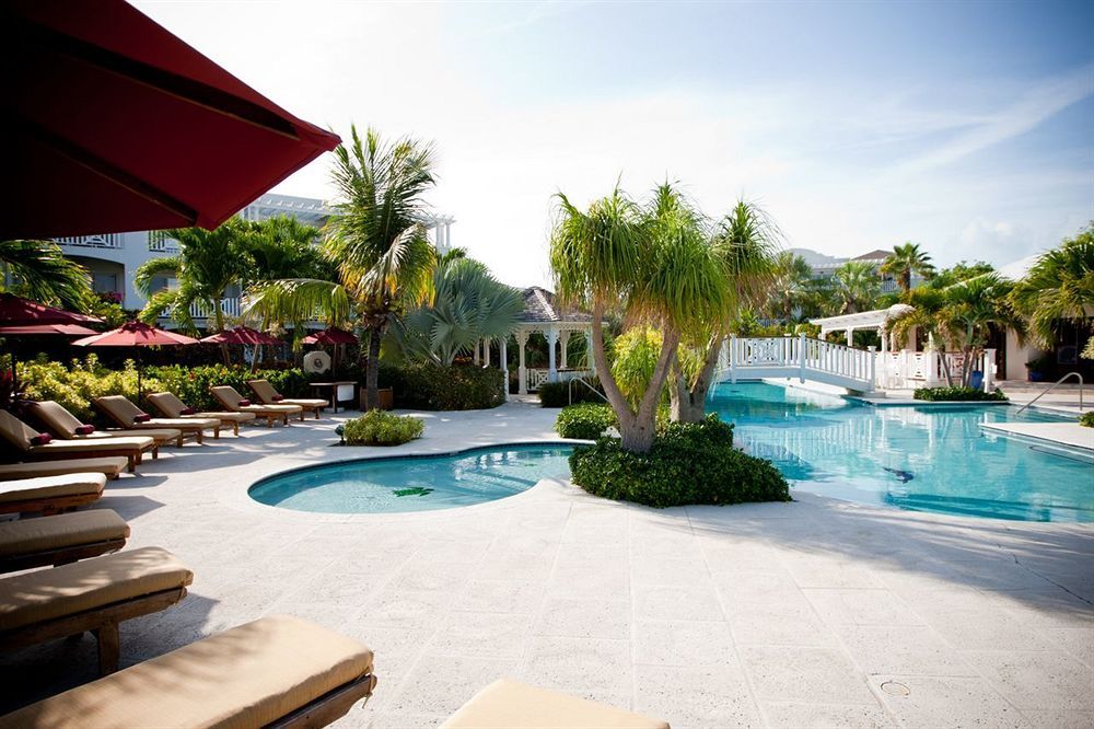 Royal West Indies Grace Bay Exterior foto