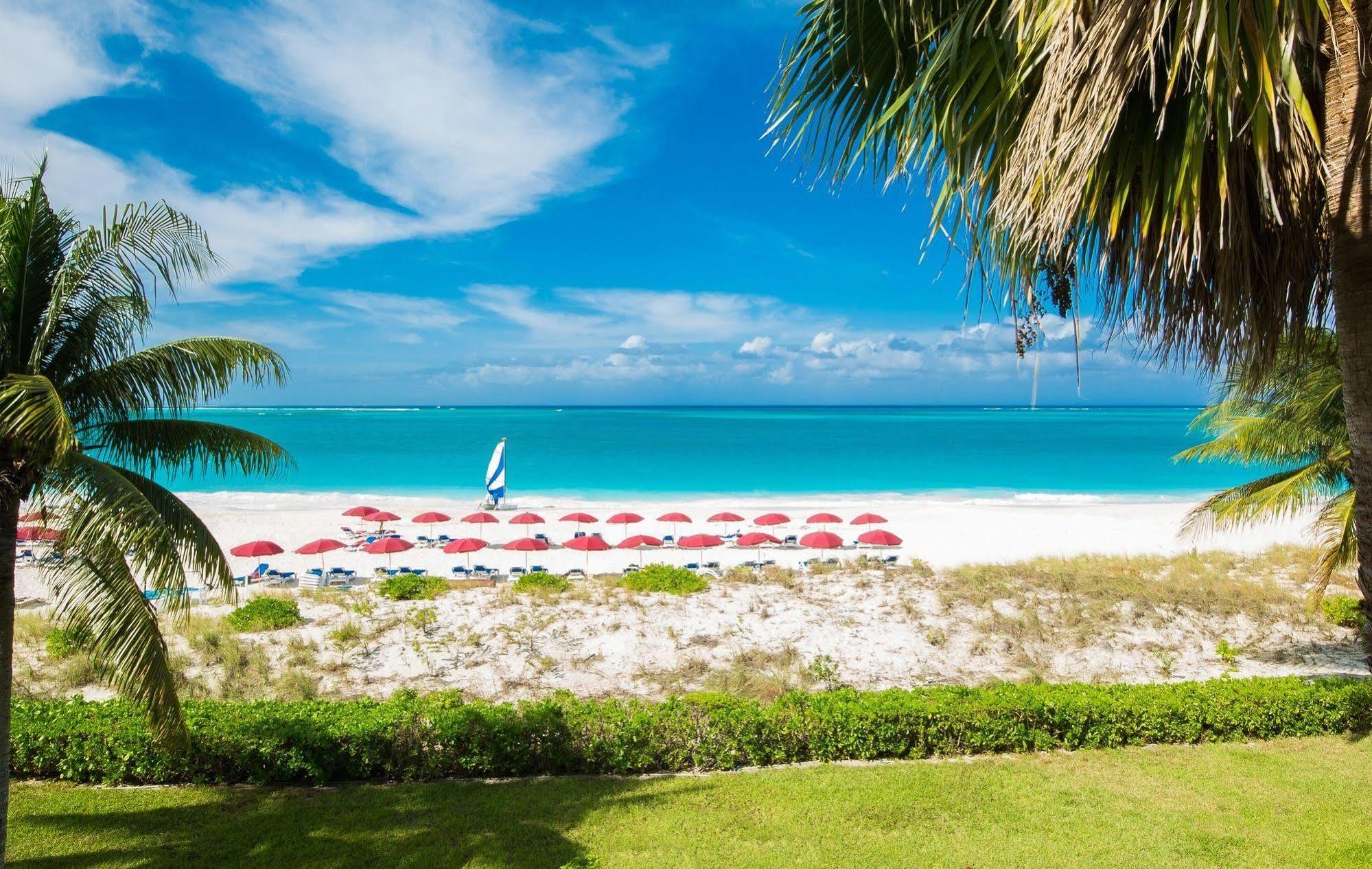 Royal West Indies Grace Bay Exterior foto